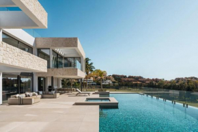 Villa Budapest, Estepona